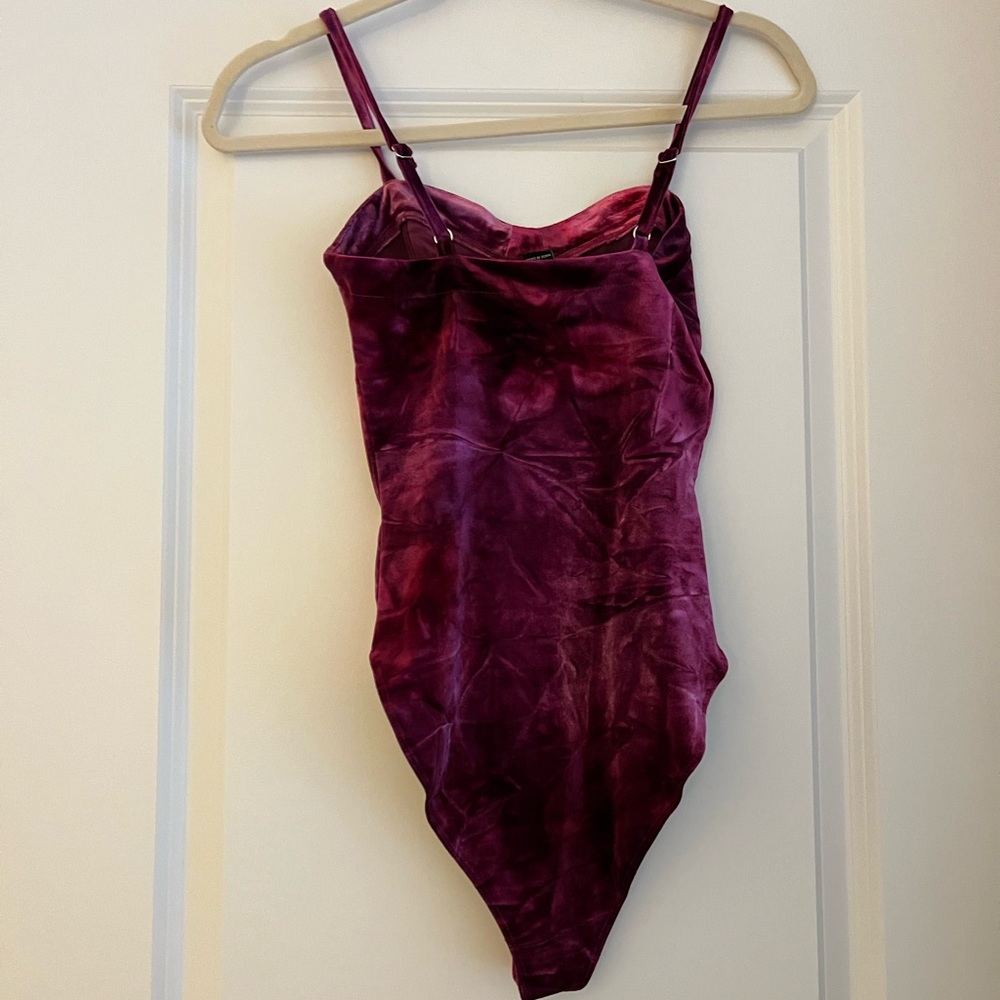 Crushed velvet bodysuit NEVER WORN - Picture 2 of 4